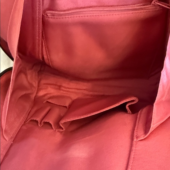 HOBO Black Leather Shoulder sling back/shoulder bag - Picture 13 of 16